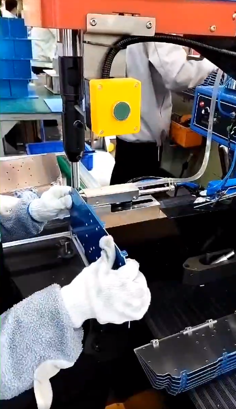 M3螺母自动送料